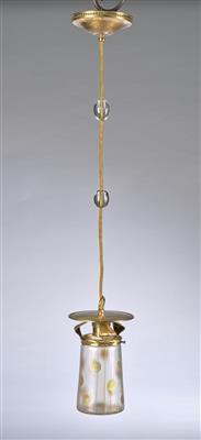 A hanging lamp with lampshade attributed to Wilhelm Kralik, Eleonorenhain, c. 1900 - Jugendstil e arte applicata del XX secolo