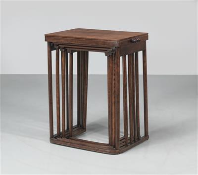 Josef Hoffmann, four nesting tables, model number: 986, designed in 1905, executed by J. & J. Kohn - Jugendstil e arte applicata del XX secolo