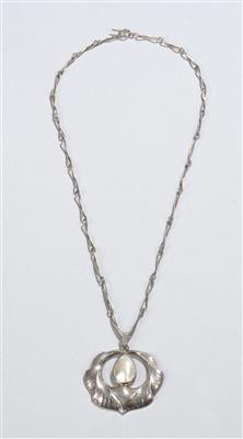 A chain with pendant, probably Johannes Ludovicus Mathieu Lauweriks, probably executed by Hans Zwollo, Hagener Silberschmiede, 1910–14, in original box - Secese a umění 20. století