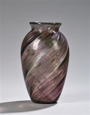 A vase, Johann Lötz Witwe, Klostermühle, c. 1904 - Secese a umění 20. století