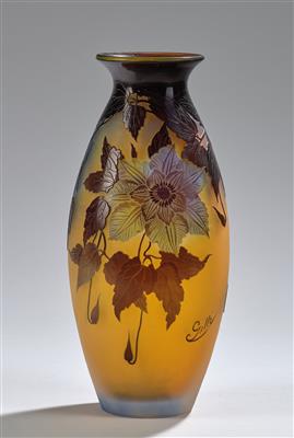 A vase with rhododendrons, Emile Gallé, Nancy, 1905-10 - Secese a umění 20. století