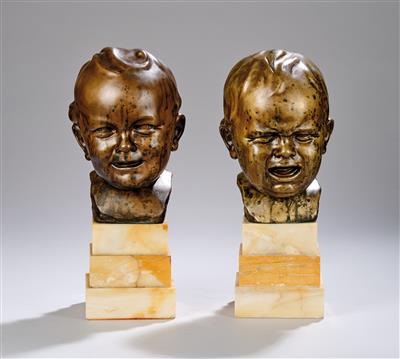 Franz Seifert (Austria, 1866-1951), two bronze children’s heads, one laughing and one crying, Vienna, 1920 - Jugendstil e arte applicata del XX secolo