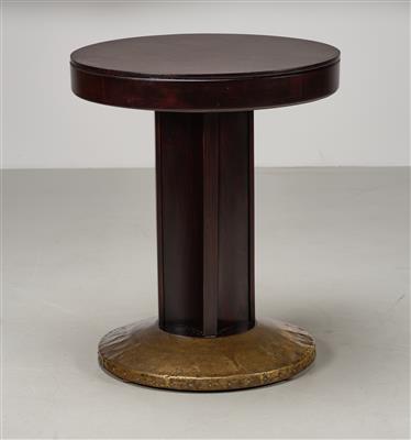 Josef Hoffmann, a table, model: 675, from 1905/06, exhibition of the model: 1908 Kunstschau, in the lobby of a small country house, and at the 1910 World’s Fair in Buenos Aires; executed by J. & J. Kohn, Vienna - Secese a umění 20. století