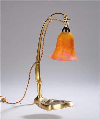 Tischlampe mit Lampenschirm von Daum, Nancy, um 1913 - Jugendstil und angewandte Kunst des 20. Jahrhunderts