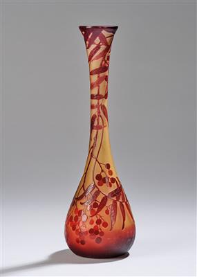 Vase mit Aroniabeeren, Paul Nicolas, Nancy, um 1919/23 - Jugendstil und angewandte Kunst des 20. Jahrhunderts