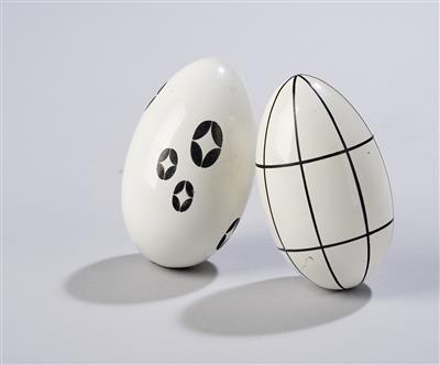 Two Easter eggs, attributed to Josef Hoffmann or Koloman Moser, in the style of the Wiener Werkstätte, c. 1906 - Secese a umění 20. století