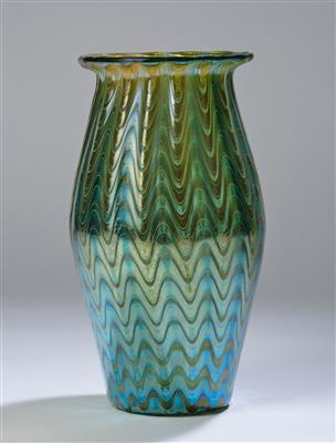 A vase, Johann Lötz Witwe, Klostermühle, 1899 - Jugendstil and 20th Century Arts and Crafts