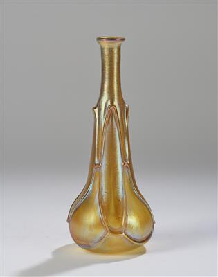 A vase, Johann Lötz Witwe, Klostermühle, c. 1900 - Jugendstil e arte applicata del XX secolo