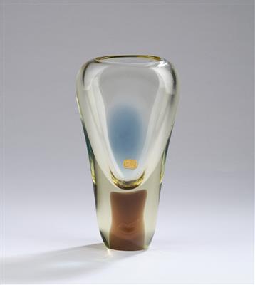 A vase, Czechoslovakia, second half of the 20th century - Sbírka Schedlmayer II