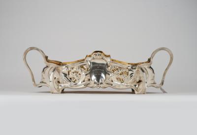 A large silver jardinière with handles, designed and manufactured by Peter Bruckmann & Söhne, Heilbronn, c. 1900/05, made for export, jeweller and silversmith C. G. Hallberg, Sweden - Jugendstil e arte applicata del XX secolo