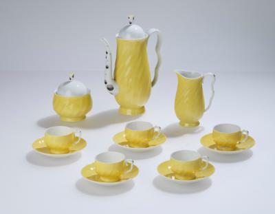 Otto Prutscher, a coffee and mocha service for five persons: “yellow ground with modern dotted pattern”, form no. 17, pattern designed by Hilde Jesser, pattern no. 5551, pattern designed in c. 1928, - Secese a umění 20. století