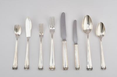 Karl Groß, a large 84-piece silver cutlery set, model number 5401, designed in 1914/15, executed by Bruckmann  &  Söhne, Heilbronn, c. 1952 - Jugendstil e arte applicata del XX secolo