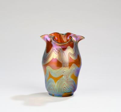 Vase, Form: Franz Hofstötter, hütteneigene Form, um 1897-99, Johann Lötz Witwe, Klostermühle, 1900 - Jugendstil & Angewandte Kunst des 20. Jahrhunderts