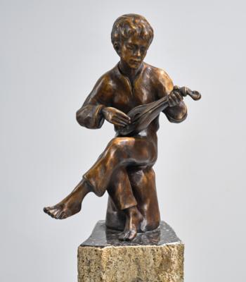 Helmut Bourger (Germany, 1929-1989), a bronze figure (“lute player”), model 09-4, 1988 - Jugendstil and 20th Century Arts and Crafts