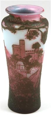 Vase mit Seelandschaft und Burg, - Antiquariato