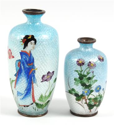 2 kleine Cloisonné-Vasen, - Antiquitäten