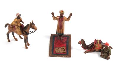Orientale zu Pferd, betender Orientale und Orientale mit Kamel, - Antiquitäten