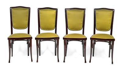 Vier Stühle Nr. 324, - Antiquitäten