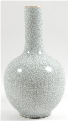 Vase mit Krakeleeglasur, - Antiquitäten