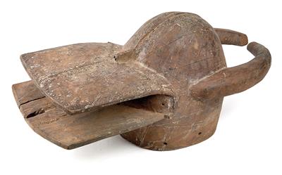 Chamba, Nigeria, Kamerun: Große, alte Büffel-Maske. - Antiques