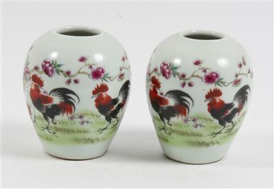 1 Paar kleine Vasen, - Antiquitäten