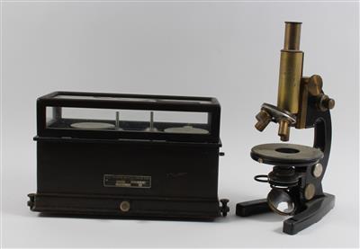 1 Mikroskop, 1 Waage - Antiquitäten