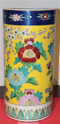 Zylindrische Vase, - Antiquariato