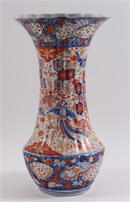 Imari Vase, - Antiques