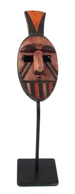 Ibo (auch Igbo), Unter-Gruppe Ibo-Afikpo, Nigeria: Eine kleine, abstrahierte Maske. - Antiquitäten