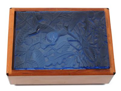 Holz Deckeldose mit blauem Glasdeckel, - Antiquitäten