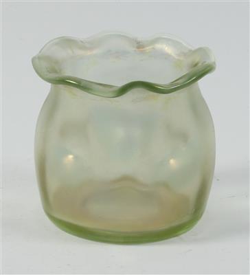 Kleine Vase, - Antiquitäten