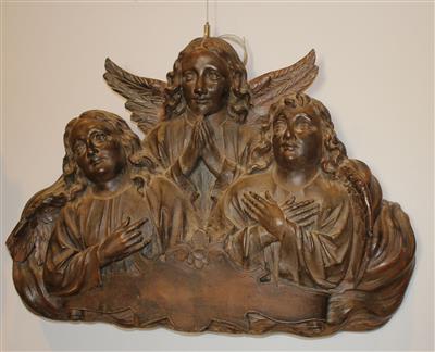 Relief drei betende Engel über Wolken, - Sommerauktion - Antiquitäten