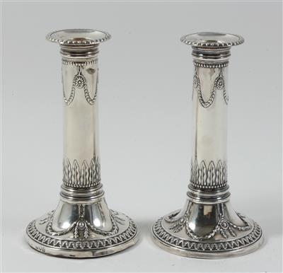 Paar Londoner Silber Kerzenleuchter, - Sommerauktion - Antiquitäten