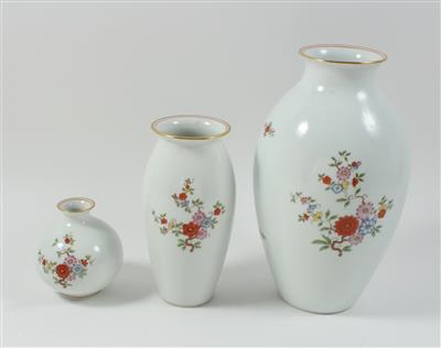 3 Vasen, - Summer-auction