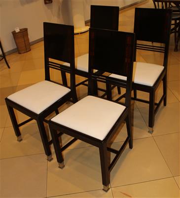 Vier Stühle, - Sommerauktion - Antiquitäten