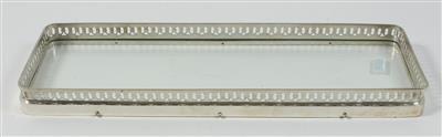 Wiener Silber Tablett mit G lasplatte von V. C. Dub, - Letní aukce