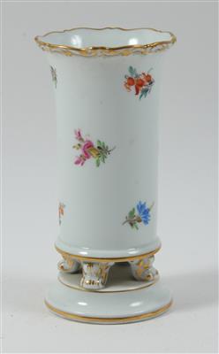 Becher-vase mit Sockel, - Sommerauktion - Antiquitäten