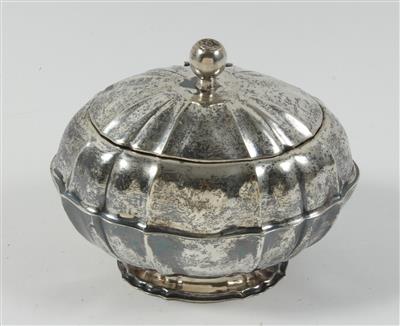 Wiener Silber Zuckerdose mit Innenvergoldung, - Sommerauktion - Antiquitäten