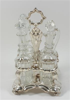 Alt Wiener Silber Huiliere mit 4 farblosen Glasflakons von 1845, - Starožitnosti