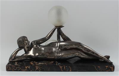 Fayral, Tischlampe mit liegendem Frauenakt, - Antiques