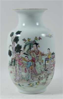 Famille rose Vase, China, 20. Jh., - Starožitnosti