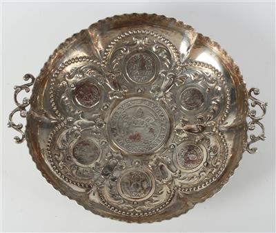 Silber Schale mit eingesetzten Münzen, - Antiquariato