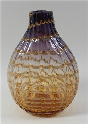 Vase, - Antiques and art