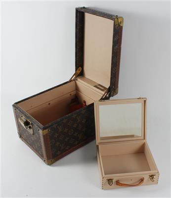 LOUIS VUITTON Beauty Case - Vintage, Mode und Accessoires 2019/05/13 -  Starting bid: EUR 1,400 - Dorotheum