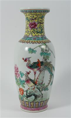 Famille rose Vase, - Antiquariato