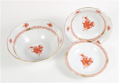 12 Salat- oder Kompottschüsseln Dm. 15 cm, 2 Schüsseln Dm. 16,5 cm, 19,5 cm, - Antiques