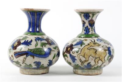 1 Paar perische Vasen, - Starožitnosti