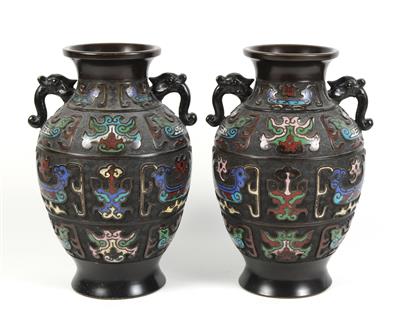 1 Paar Champlevé Vasen, - Antiques