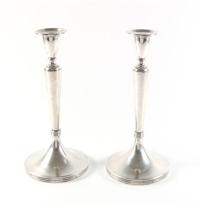 Paar Wiener Silber Kerzenleuchter - Antiquitäten
