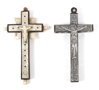 Zwei Kreuzanhänger, - Antiquitäten